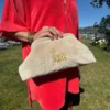 pochette clutch sable pochette en eponge bambou clutch sable